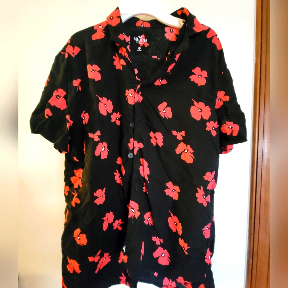 Hollister Mens Short Sleeve Shirt